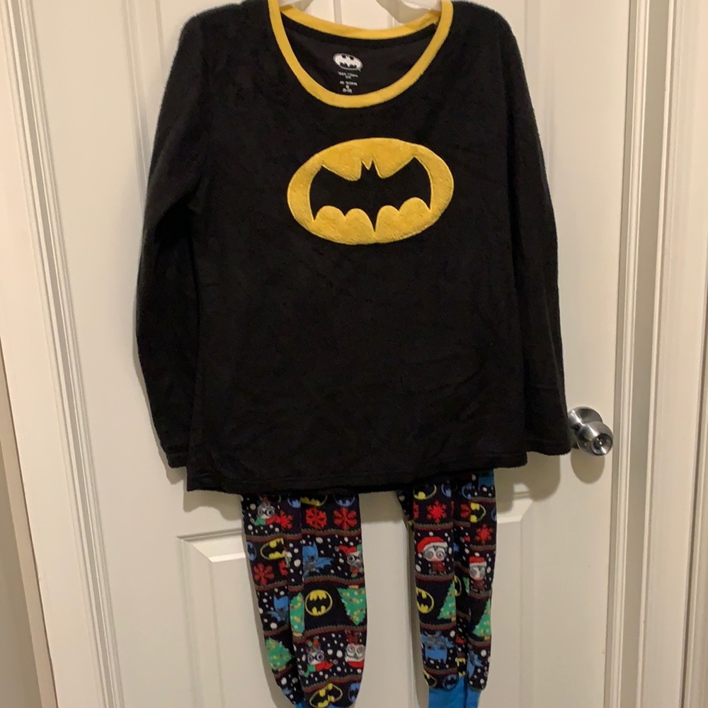 Batman Christmas Pajamas Size Medium